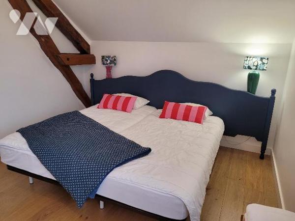 Immeuble mixte | Route des Châteaux de la Loire
Rez-de-chaussée commercial libre - restaurant,...