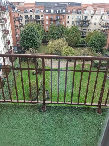 Rue de la Cense au blé à Lille, dans résidence de standing avec ascenseur appartement de 39 m² ...