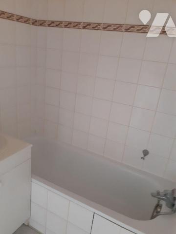 Rue de la Cense au blé à Lille, dans résidence de standing avec ascenseur appartement de 39 m² ...