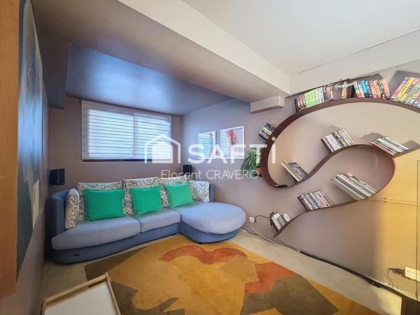 Maison d’architecte au calme, proche métro