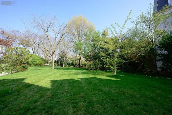 Appartement à vendre à Paris 18e arrondissement à Paris (75018), ref : 3 PIECES JARDIN   
SACRE COEUR MONTMARTRE