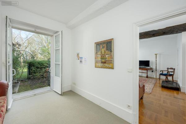 Appartement à vendre à Paris 18e arrondissement à Paris (75018), ref : 3 PIECES JARDIN   
SACRE COEUR MONTMARTRE