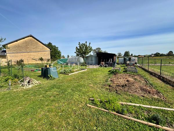 Maison de village de 84 m²