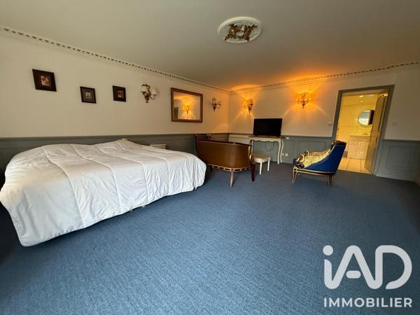 Immeuble à vendre 370 m² Saint-Maixent-l'École
