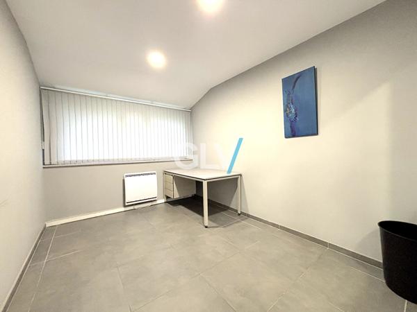 Bureaux Villeneuve d'Ascq 40 pièce(s) 750 m2 , Villeneuve d ascq