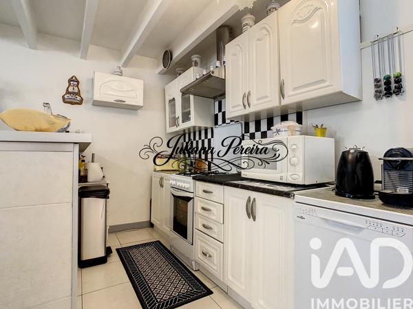 Maison à vendre 6 pièces 107 m² Mézières-sur-Seine