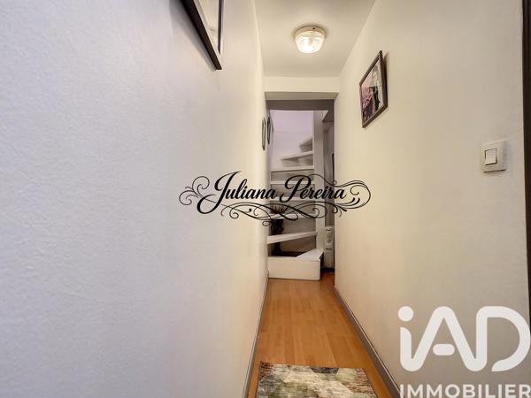 Maison à vendre 6 pièces 107 m² Mézières-sur-Seine