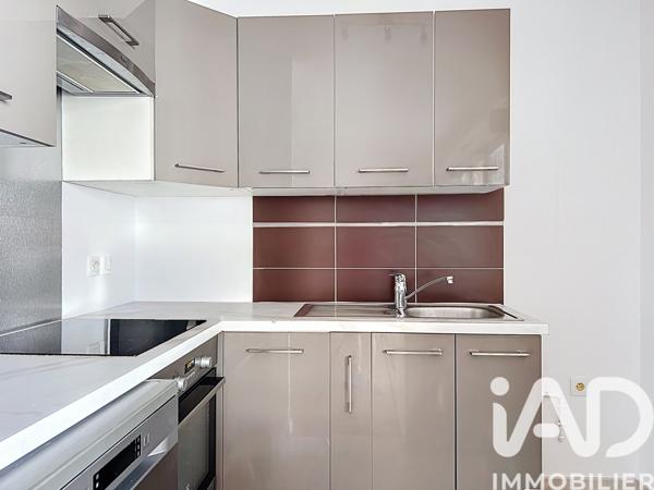 Appartement à vendre 3 pièces 61 m² Saint-Cyr-l'École
