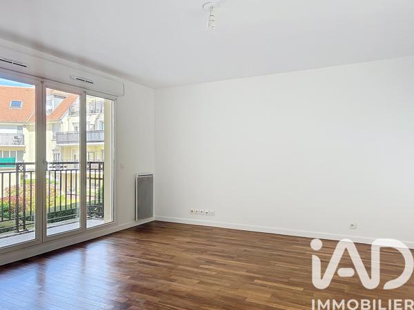 Appartement à vendre 3 pièces 61 m² Saint-Cyr-l'École