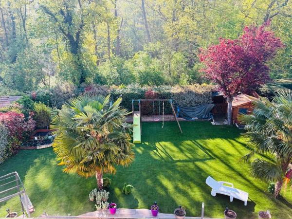 POISSY,  Maison individuelle 140 m2, face forêt de St-Germain
