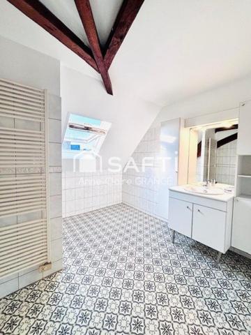 Une propriété de caractère aux volumes généreux avec un atout énergétique rare