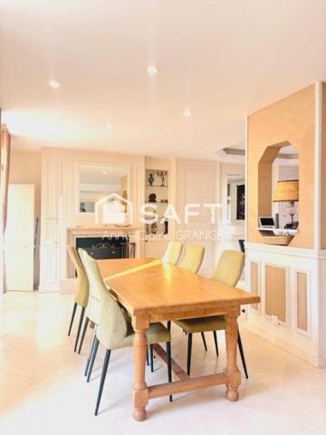 Une propriété de caractère aux volumes généreux avec un atout énergétique rare