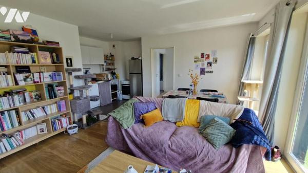 ROUBAIIX - EXCELLENT SECTEUR - PROXIMITE TRAMWAY - TYPE 2 AVEC TERRASSE - 