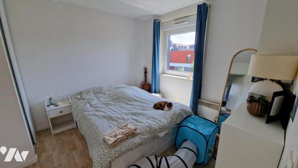 ROUBAIIX - EXCELLENT SECTEUR - PROXIMITE TRAMWAY - TYPE 2 AVEC TERRASSE - 