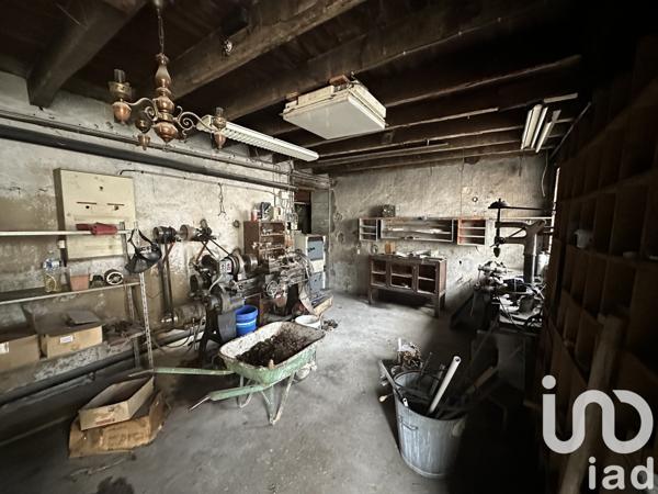 Maison 5 pièces de 160 m² à Mareuil-sur-Arnon (18290)