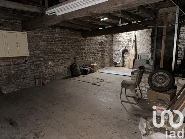 Maison 5 pièces de 160 m² à Mareuil-sur-Arnon (18290)