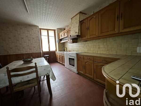 Maison 5 pièces de 160 m² à Mareuil-sur-Arnon (18290)