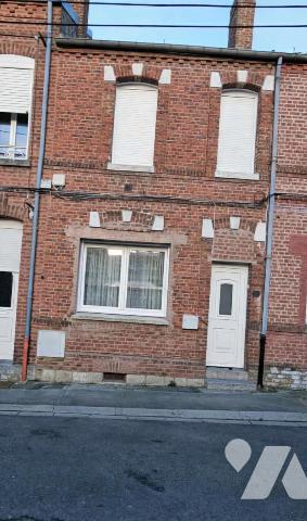 MAISON DE VILLE - LE CATEAU