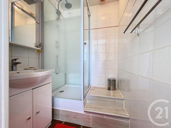 Maison à vendre  8 pièces - 190 m2 TONNAY CHARENTE - 17