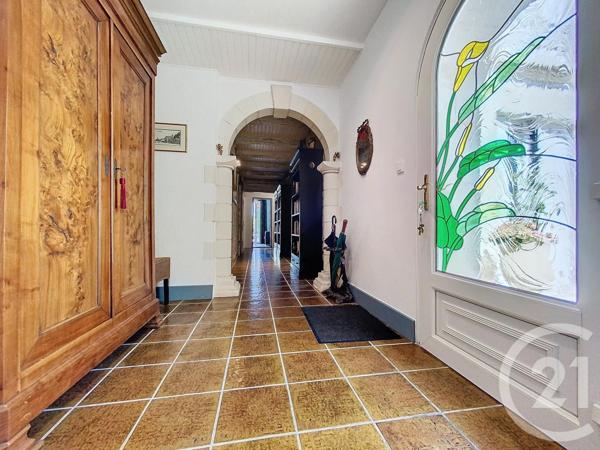 Maison à vendre  8 pièces - 190 m2 TONNAY CHARENTE - 17