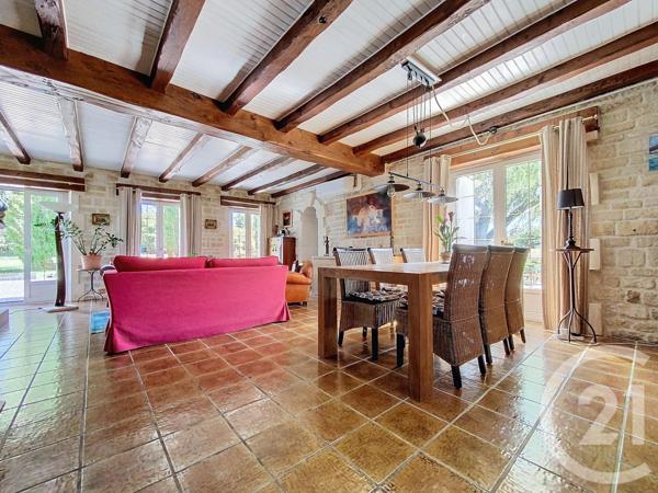 Maison à vendre  8 pièces - 190 m2 TONNAY CHARENTE - 17