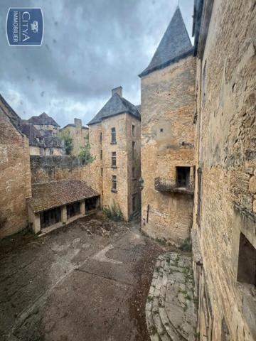 Immeuble à vendre 183.51m²