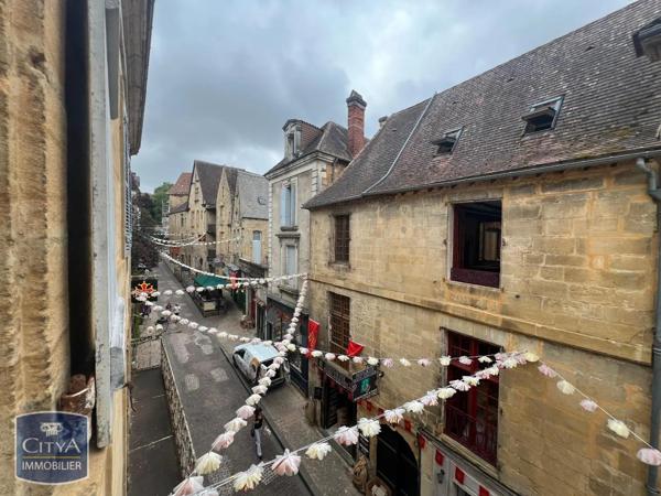 Immeuble à vendre 183.51m²