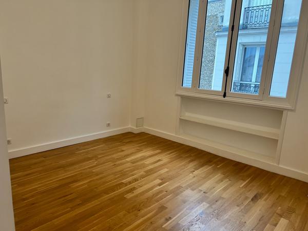 Appartement Paris 7 pièce(s) 197.26 m2