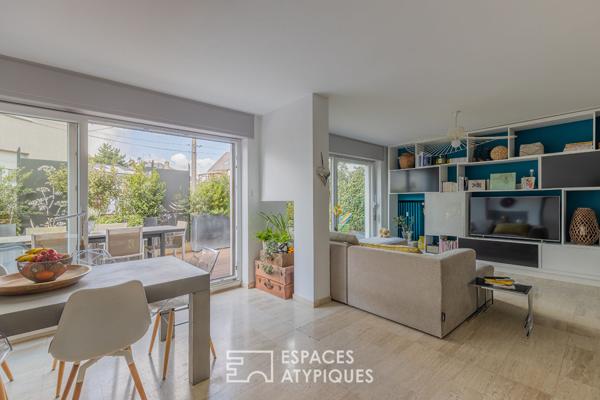 Appartement lumineux aux extérieurs élégamment aménagés