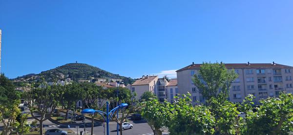 T3 ENTIEREMENT RENOVE AVENUE JEAN GIONO