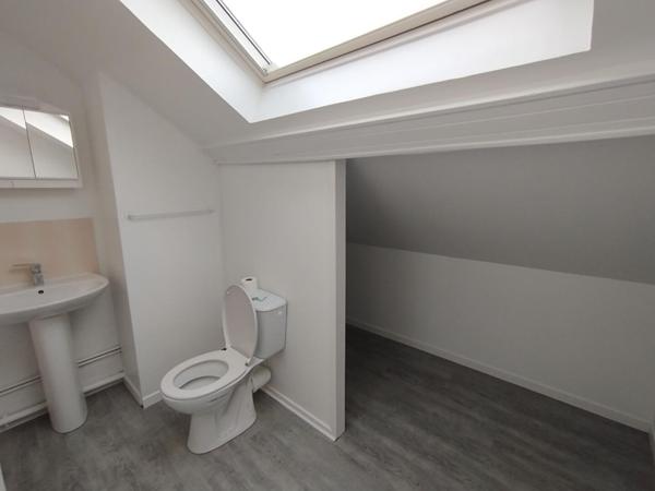 A LOUER : T1 à LILLE • Rue Adolphe - Vauban • 420 € CC • Réf. G668-7