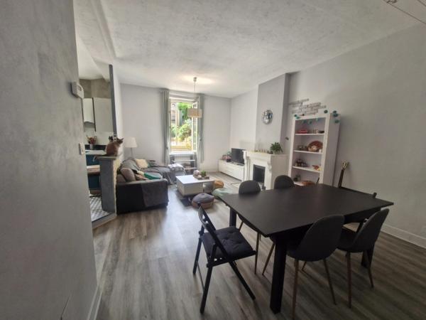 Appartement avec terrasse et jardinet à vendre 3 pièces SAINT ETIENNE (42)