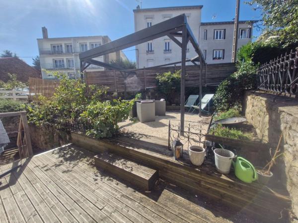 Appartement avec terrasse et jardinet à vendre 3 pièces SAINT ETIENNE (42)