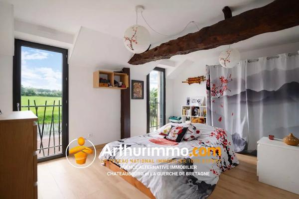 Vente Maison 10 pièces 258 m2 à Melesse