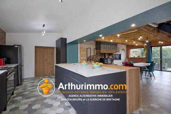 Vente Maison 10 pièces 258 m2 à Melesse