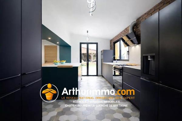 Vente Maison 10 pièces 258 m2 à Melesse