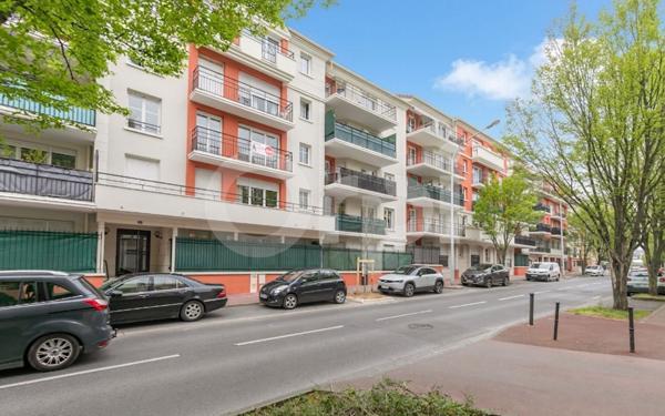 Appartement à vendre    3 pièces • 59,80 m2 Noisy-le-Grand