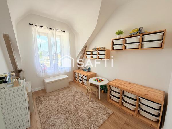 CHARMANTE MAISON EN PIERRE RENOVÉE, 4 CHAMBRES, A MOREAC