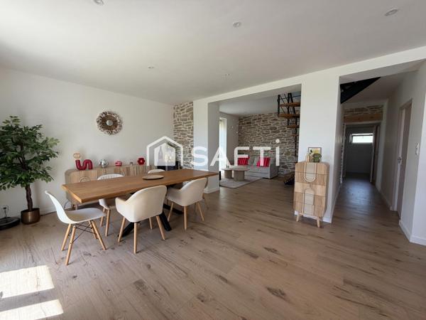 CHARMANTE MAISON EN PIERRE RENOVÉE, 4 CHAMBRES, A MOREAC