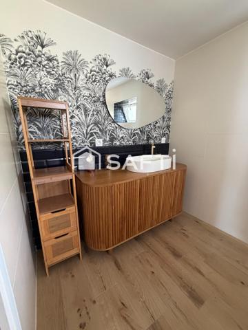 CHARMANTE MAISON EN PIERRE RENOVÉE, 4 CHAMBRES, A MOREAC