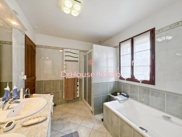 Maison à vendre 5 pièces de 138 m²