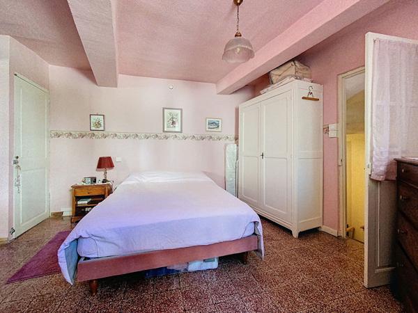 Maison de village à vendre à Sisteron - Référence 1383