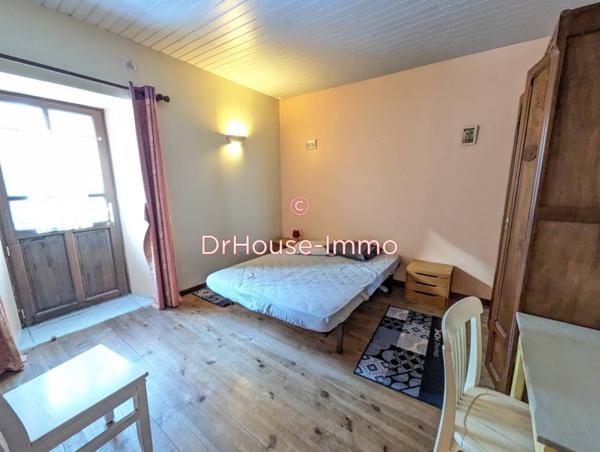 Maison à vendre 14 pièces de 270 m²