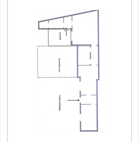 Local Commercial
        
        - 72 m² 197 500 € *