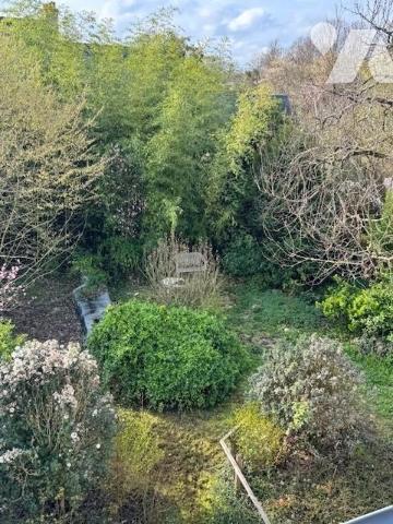 MAISON ANCIENNE A RESTAURER 