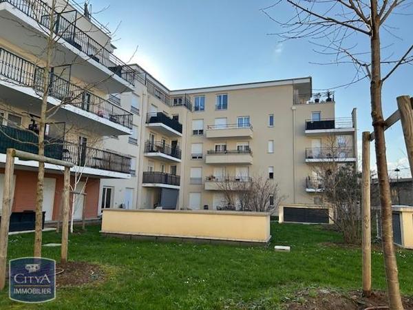 Location appartement Corbeil-Essonnes (91100) 2 pièces 44.3m²