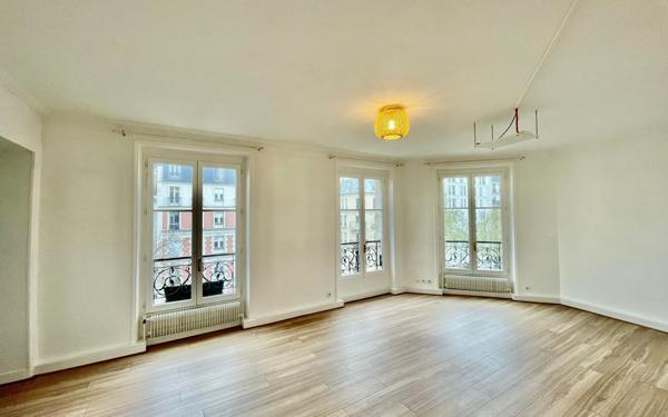 Appartement à louer    2 pièces •  Paris 11