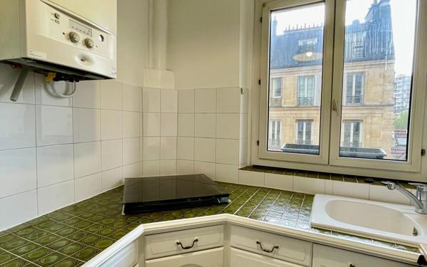 Appartement à louer    2 pièces •  Paris 11