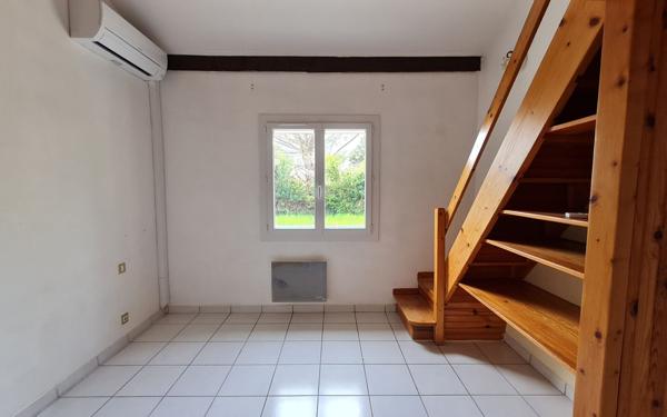Maison à vendre    5 pièces •  Pujaut