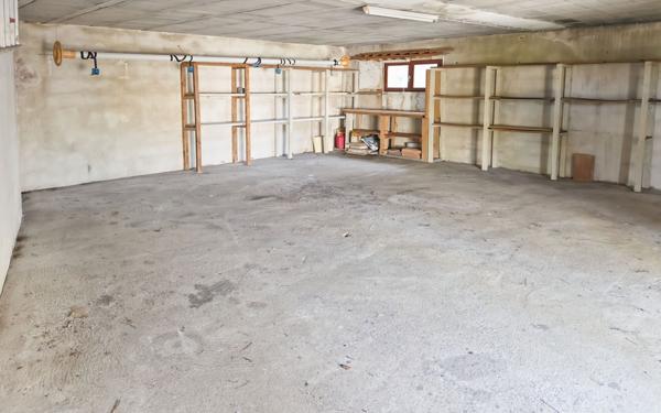 Maison à vendre    5 pièces •  Pujaut